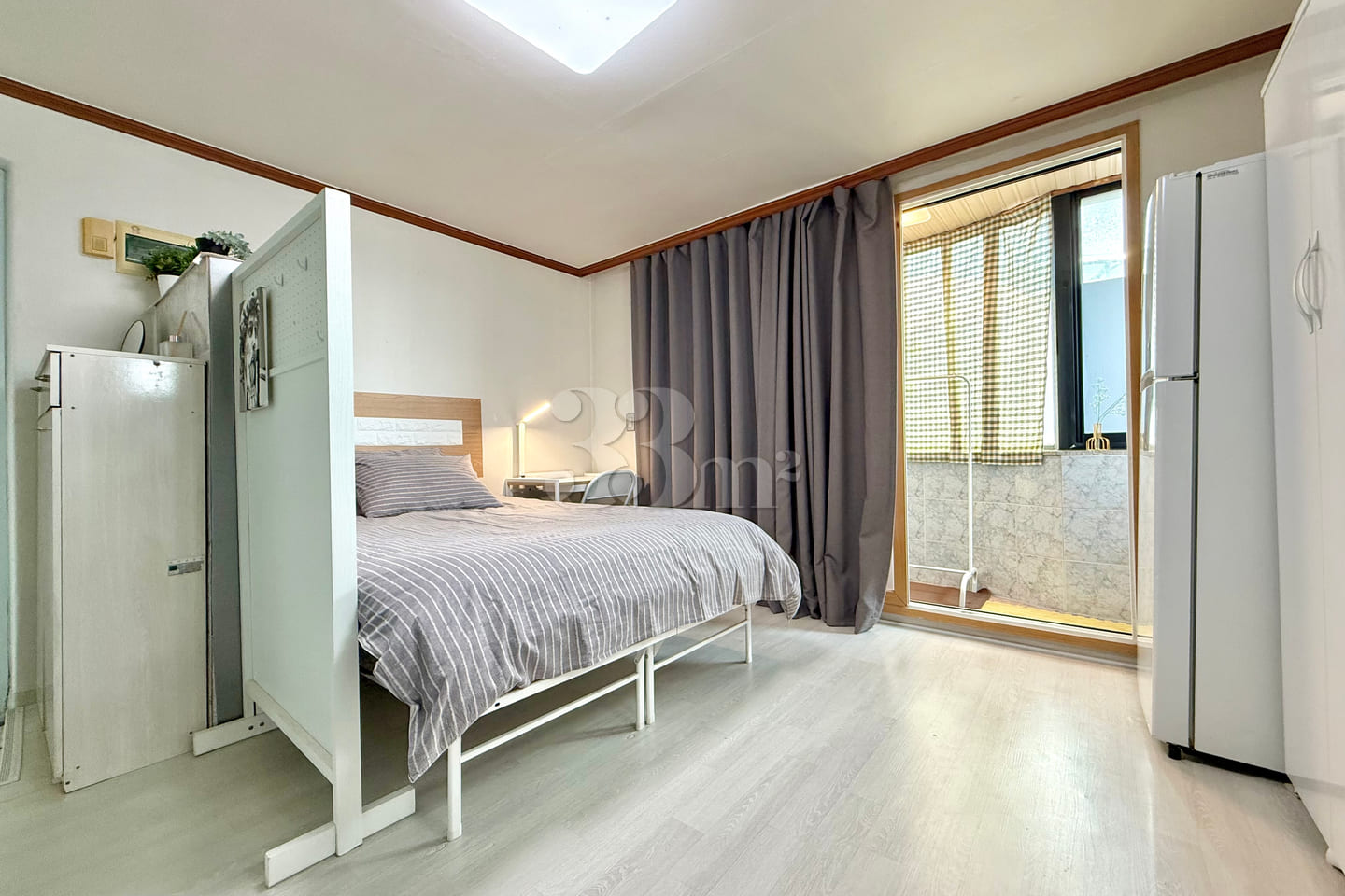 Spacious accommodation in Yeongdeungpo 0th image