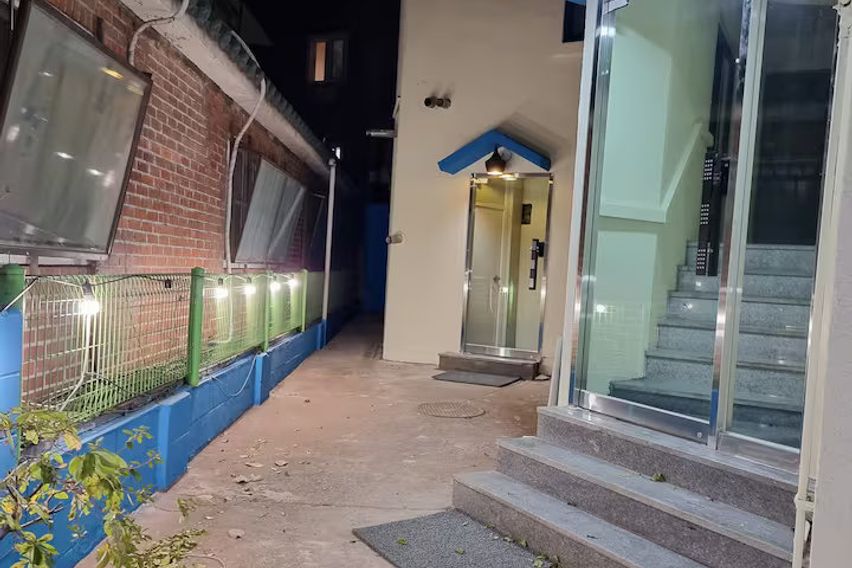 Newly opened, 9 minutes from Hongik Universit 15th image