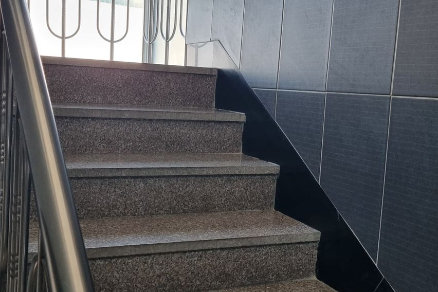 홍대 5분 풀옵션신축A