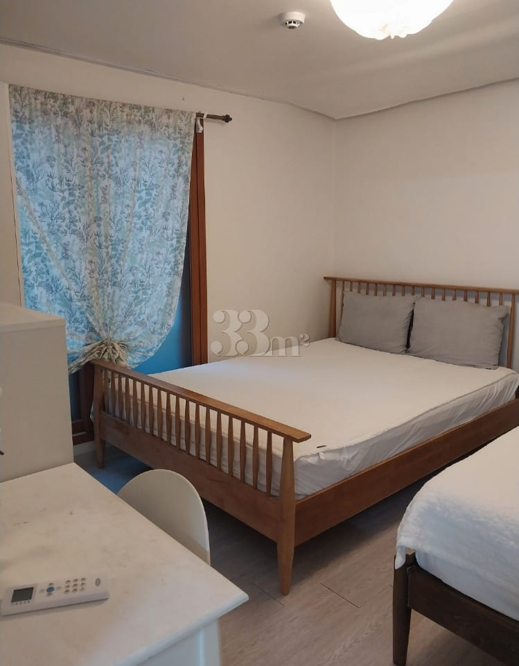 #9 Sinchon Hongdae 2-room 4-bed 9th image