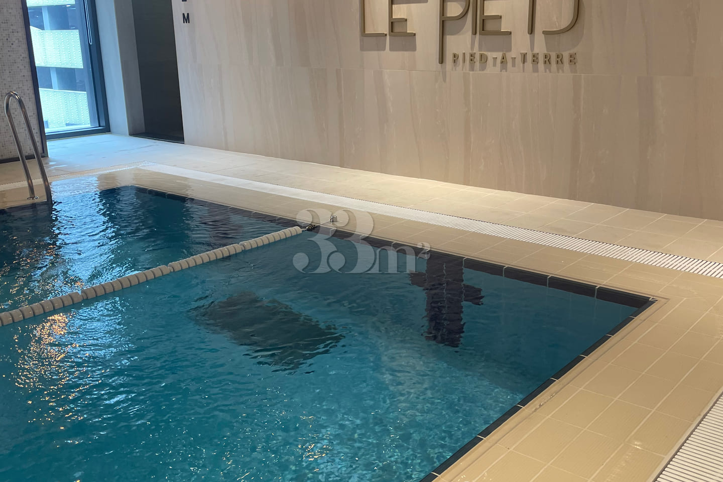 Hotel-style, fully-equipped Le Pied 11th image
