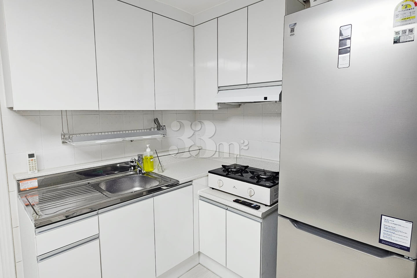 Shinbundang Line 🌺 / 2-Room Unit / Sleeps 4 6th image