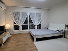 Apartment in Geoje Okpo with 2 bedrooms and a 5th image
