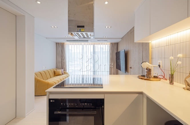 2nd floor, 4 people, 4 beds, 2 bathrooms 9th image