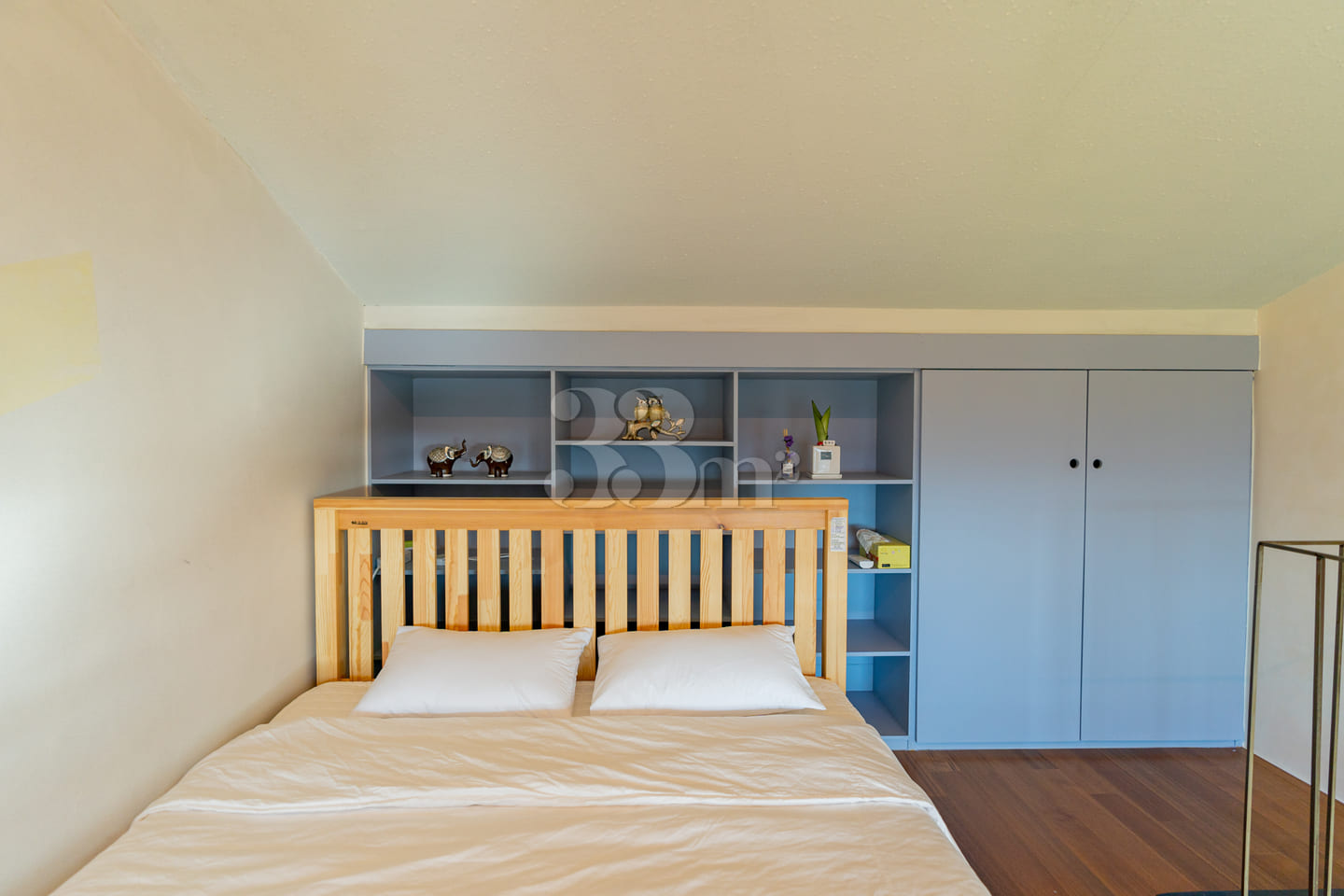 Ocean-view Duplex Unit 2 8th image