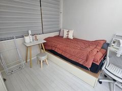 Happy House 0번째 이미지