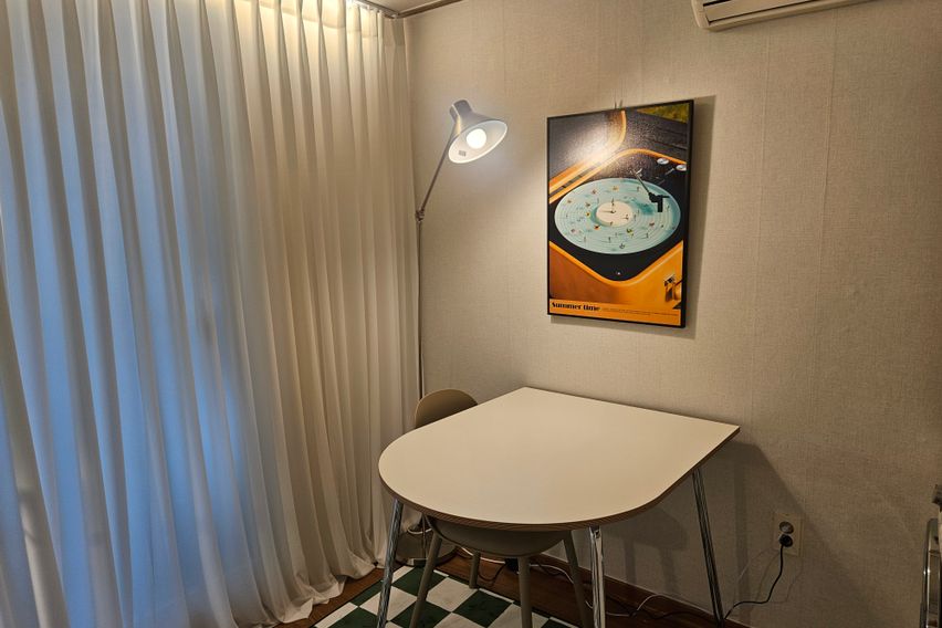 홍대 5분 풀옵션신축A