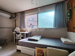 Large studio apartment 1 minute from Wangsimn 1th image