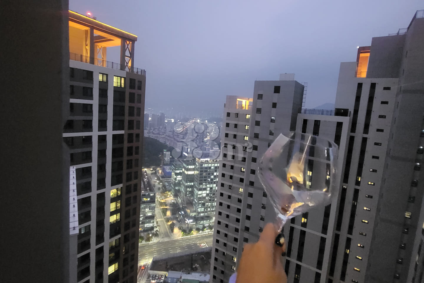 Luxury Workspace in Anyang Beomgye-Pyeongchon 1th image