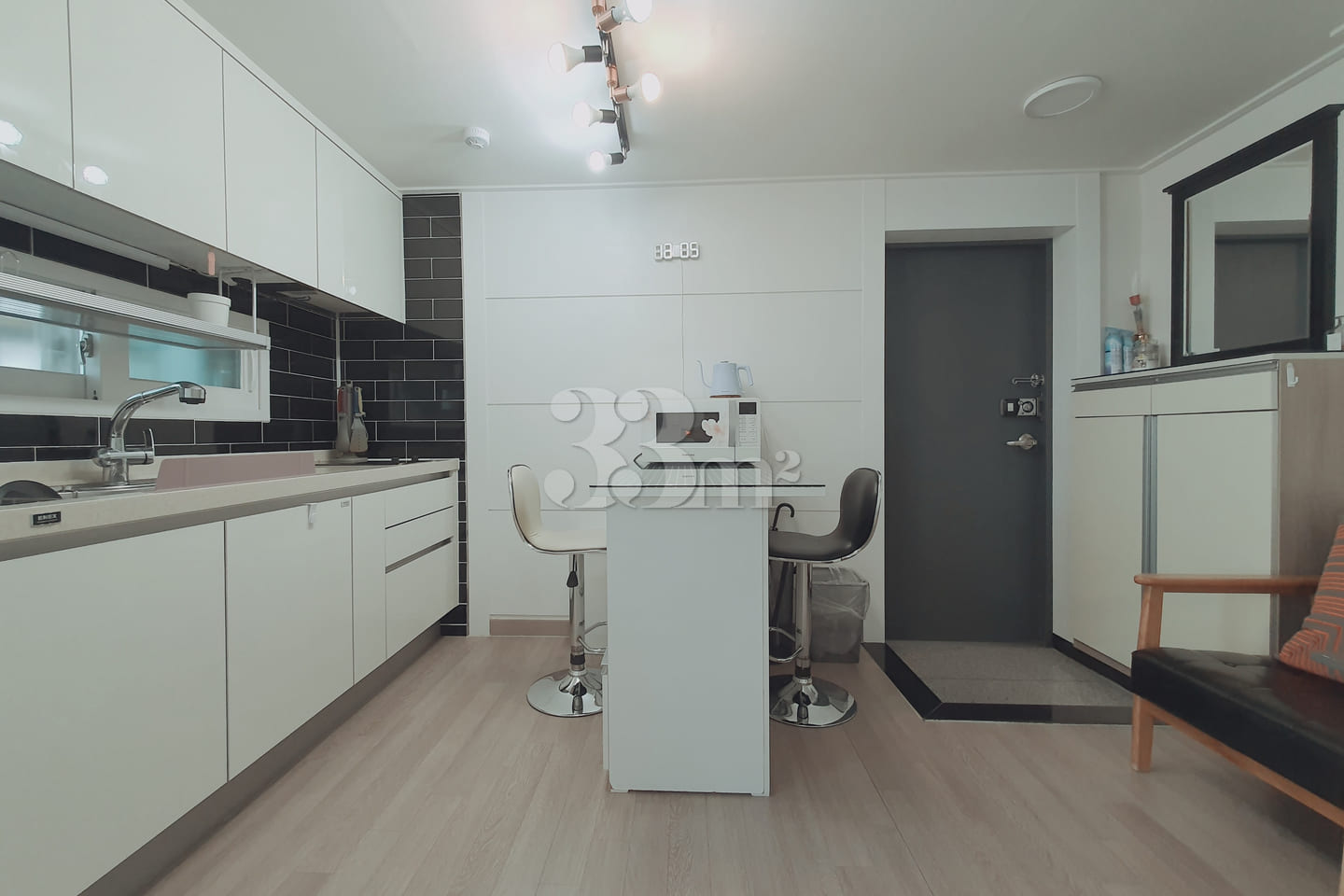 Yeoksam/Hanti/Bright and spacious room 6th image