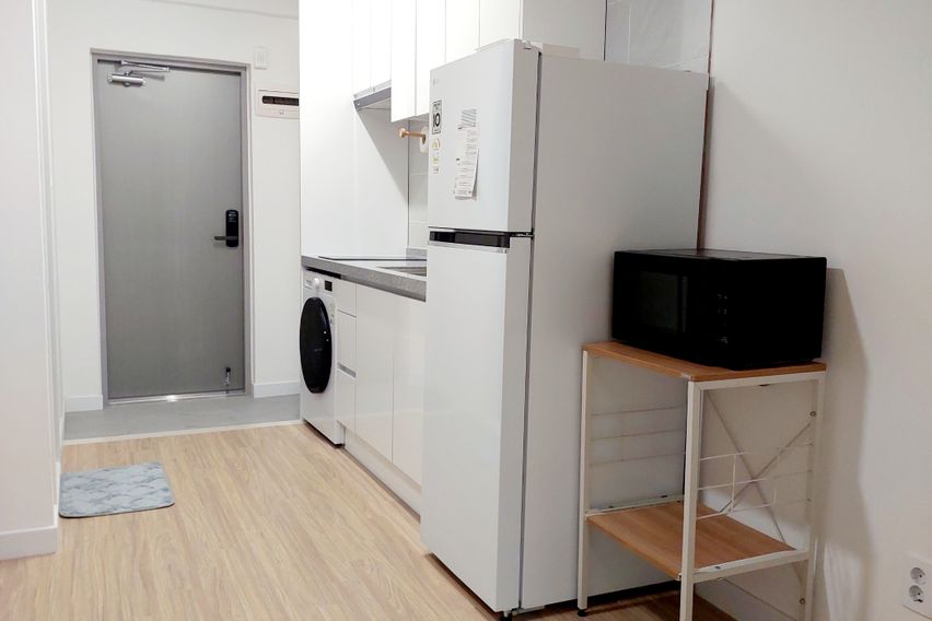 신축 풀옵션 오피스텔J