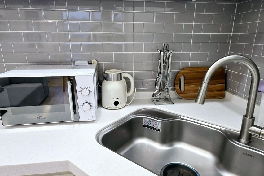 새절역도보2분신축투룸