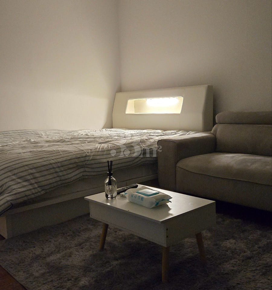 A studio apartment you'll want to stay in 1th image