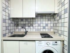Fully furnished studio apartment, 5 minutes f 4th image