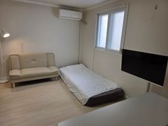 A room near the university campus 4th image