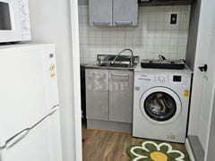 Hotel-style bedding for two in Sillim 5th image