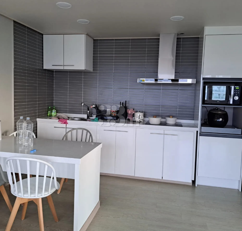 Hamdeok Beach View Spacious Family Accommodat 2th image
