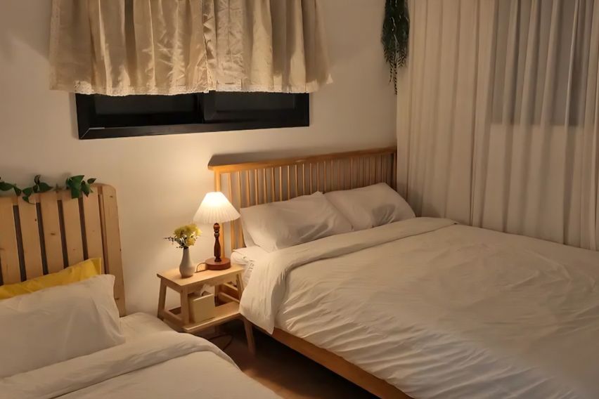 공항동,방2침대3,신축