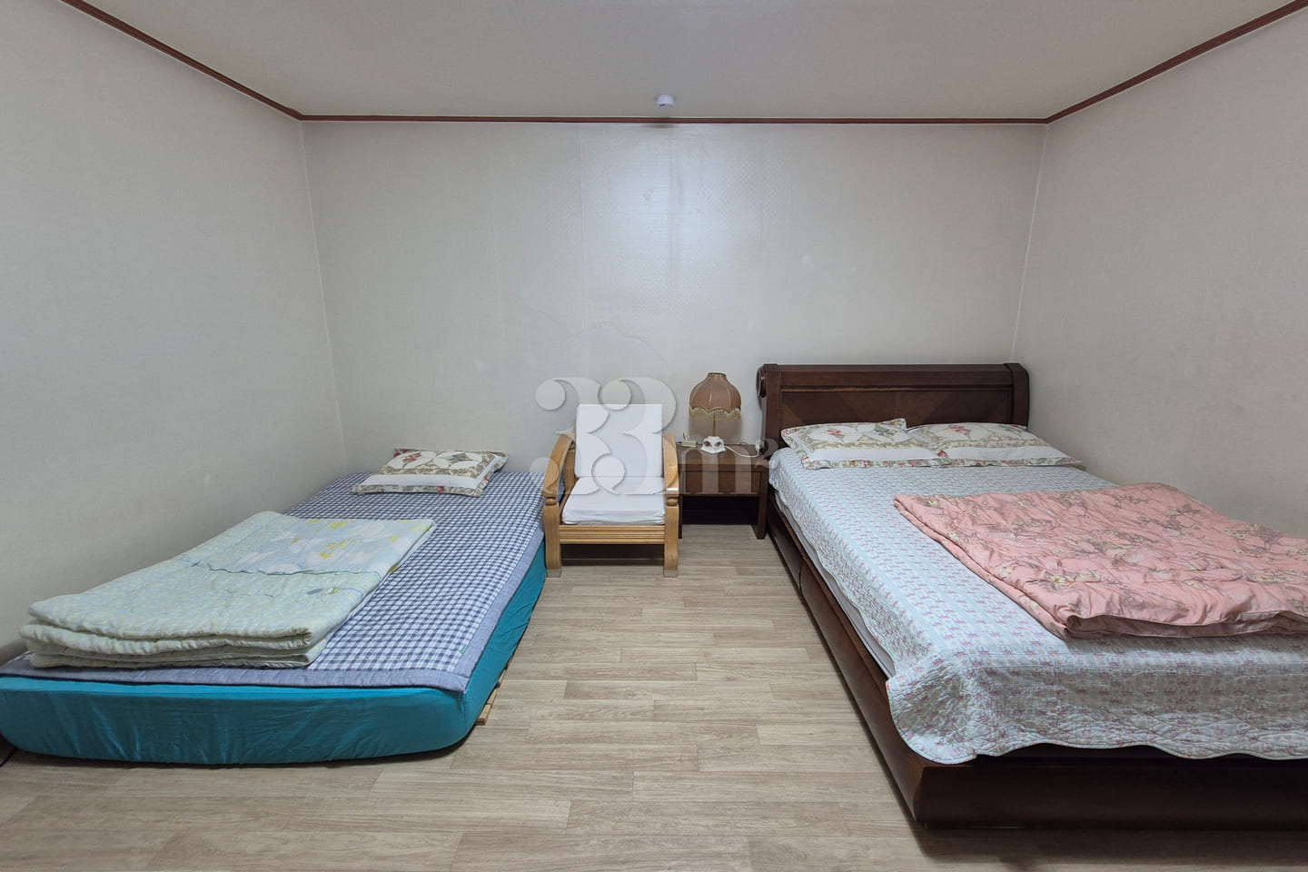 Fully-furnished Two-Room Apartment (4 beds) 6th image