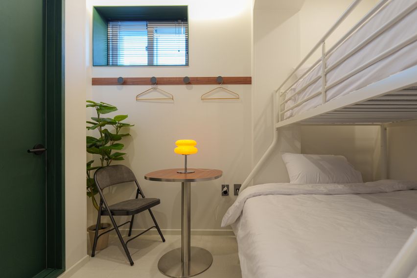 충정로역도보1분(2인)