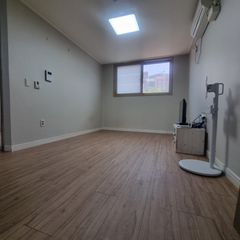 Practical mini two-room unit Unit Image