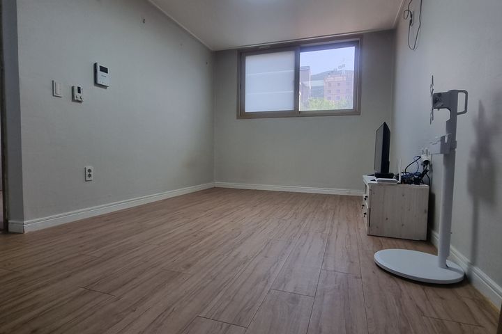 Practical mini two-room unit 0th image