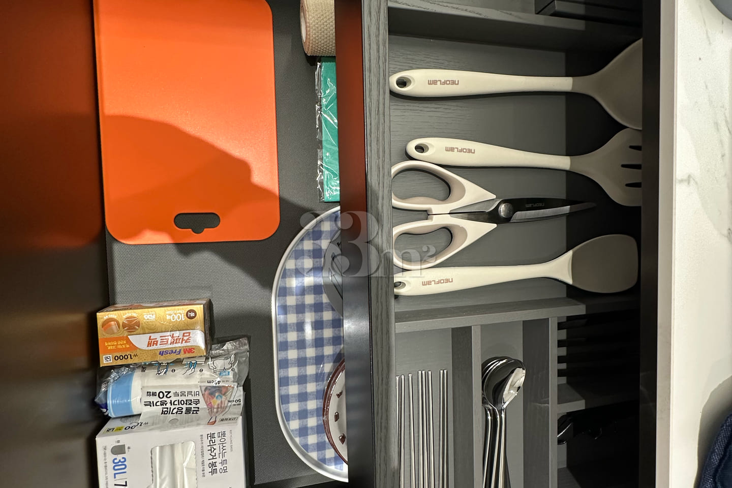 ⭐️Two-bedroom apartment in Gangnam, right nex 3th image