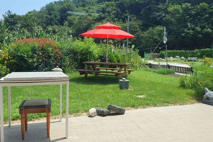 한적한 시골 편백나무집 3번째 이미지