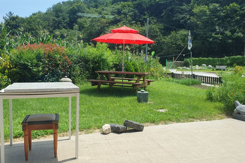 한적한 시골 편백나무집 3번째 이미지