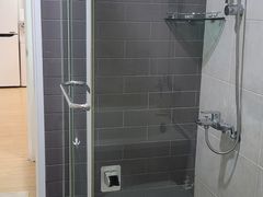 Two-bedroom apartment, 3 minutes from Gangnam 11th image