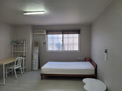 Chungbuk National University, Jungmun, Single 13th image