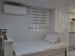 Studio apartment 30 seconds from Wangsimni St 0th image