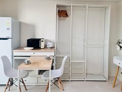 19F Fully Furnished Studio with Plenty of Nat 8th image