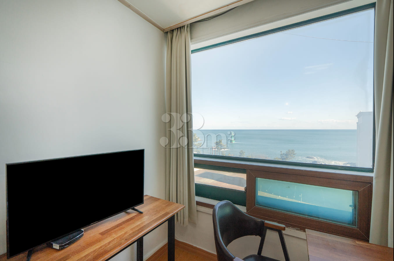 The Beach Stay 1th image