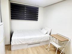 Suyu Station Fully Furnished Unit (B2) 5th image