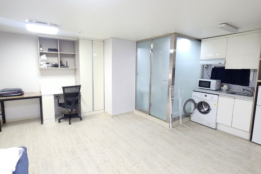 #114 엄청 큰 방!