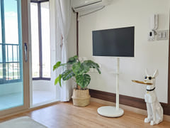 West-facing / Stunning view / Fully furnished 5th image