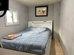 The Walnut Tree House 4th image