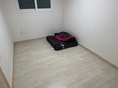 A spacious house in Sillim-dong 5th image