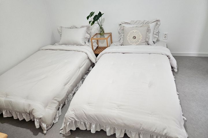 Gangbyeon Line Jeong House 1.5 Room 13th image