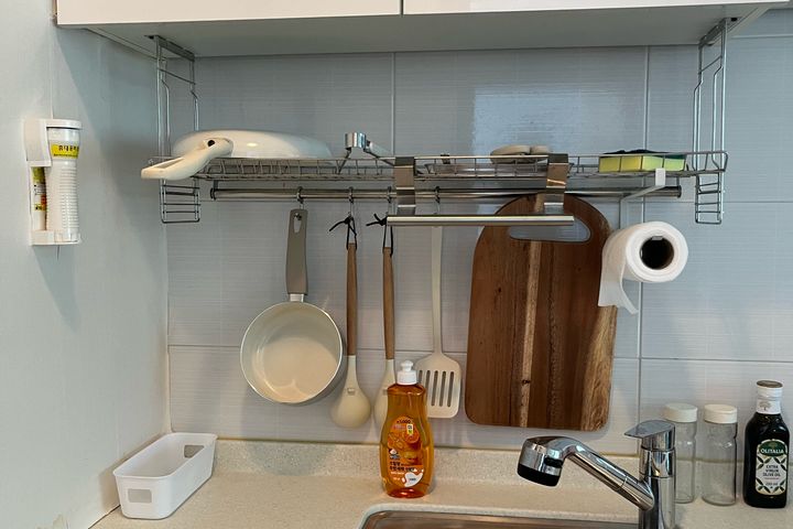 2 minutes from HUFS; clean, fully furnished u 4th image
