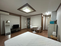 Studio apartment near Jeonju New Town 4th image