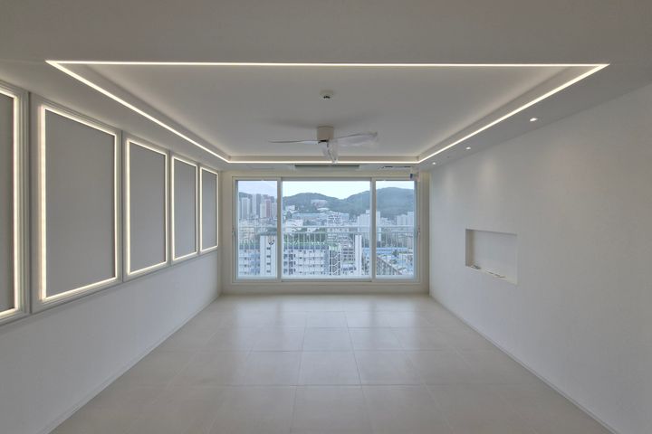 Spacious newly built apartment near Bucheon S 0th image