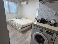 Room with pet and parking access 7th image