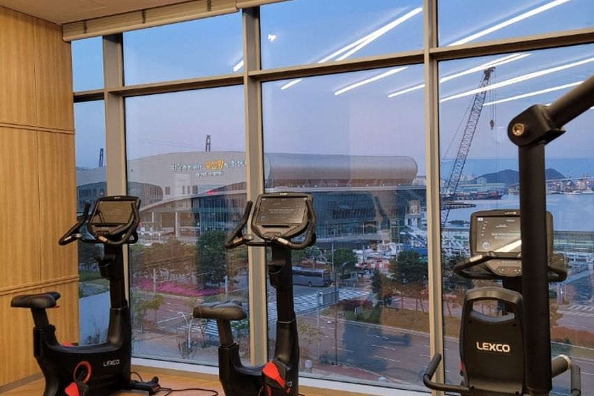 부산역직결46층투스위트