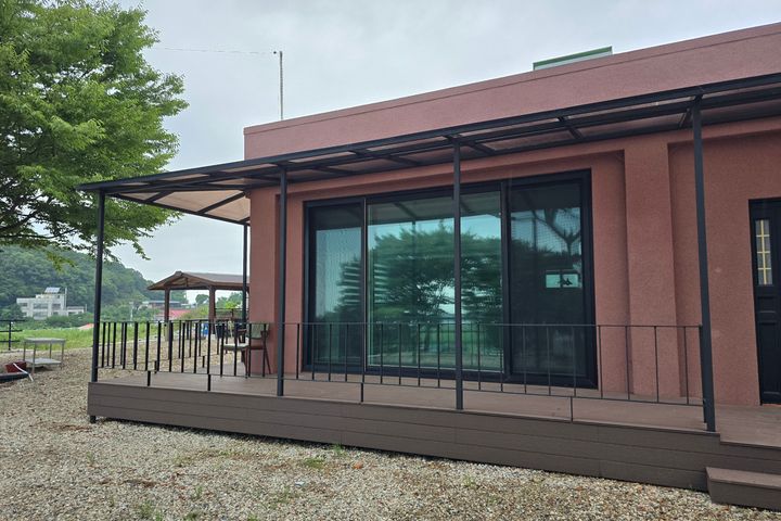 Detached Open-Plan 18th image