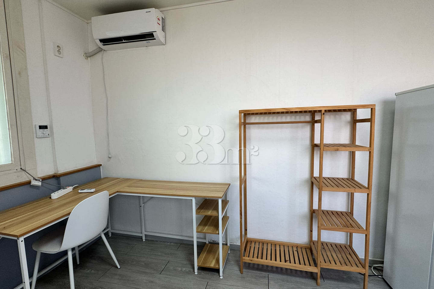 Jeong House, Unit 101 4th image