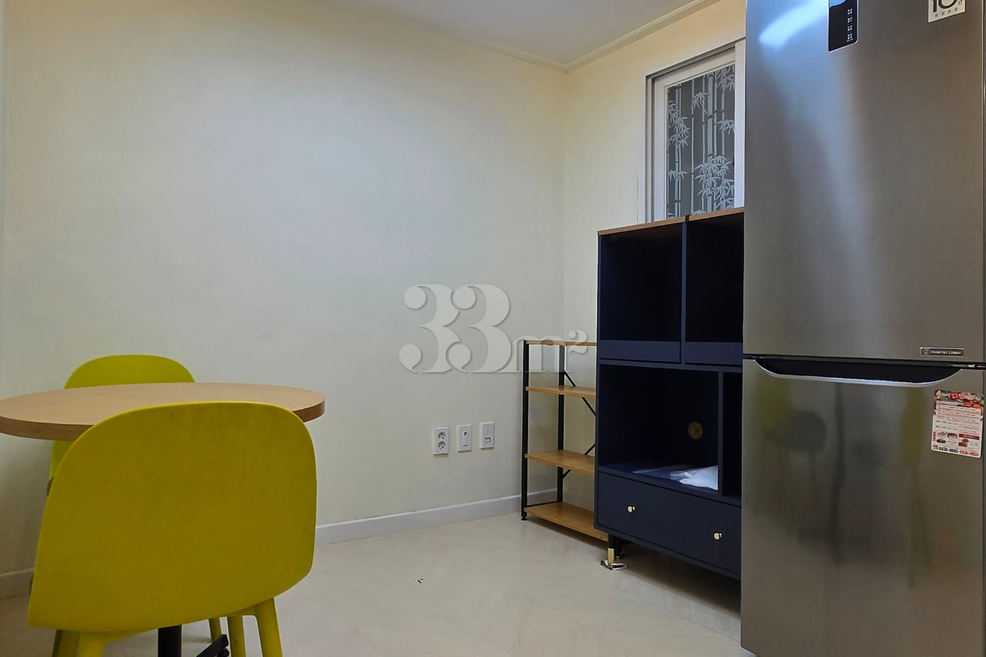 "Two-bay" unit (1.5-room apartment) in Chojun 7th image