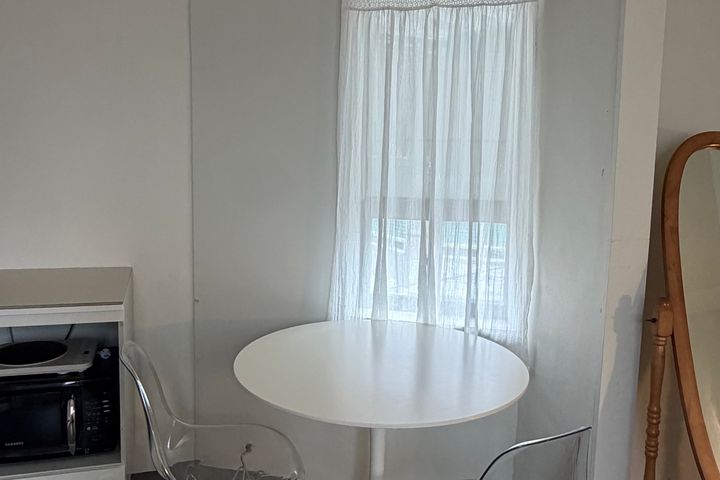 Studio apartment in Haeridan-gil, Haeundae-gu 4th image