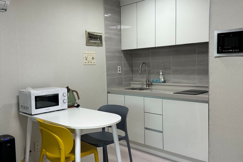 신사역3호선,신분당선